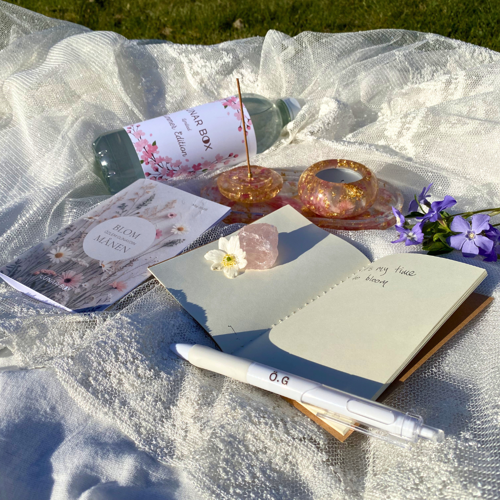 LUNAR BOX Summer Edition - PINK GOLDEN HOUR